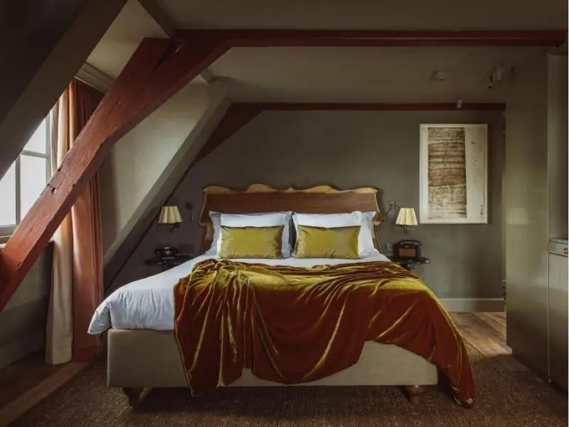 De Durgerdam, Bedroom details