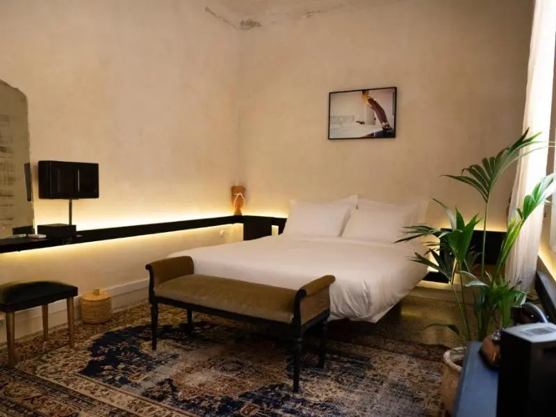 Affordable Hotels in Athens Shila