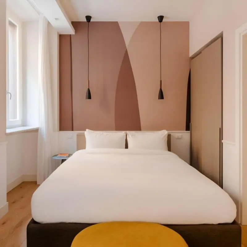 Sonder Antinoo, Bedroom, Rome 