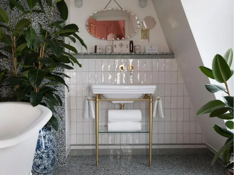 Hôtel Monte Cristo, Bathroom and Bathtub, Paris 