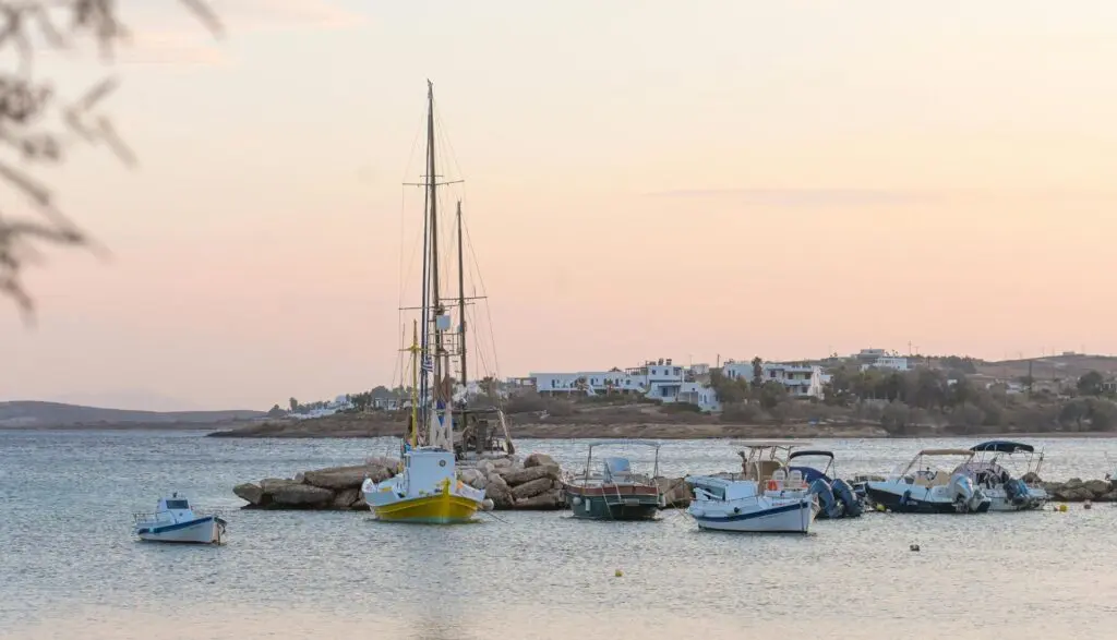 Paros Travel Guide Aliki
