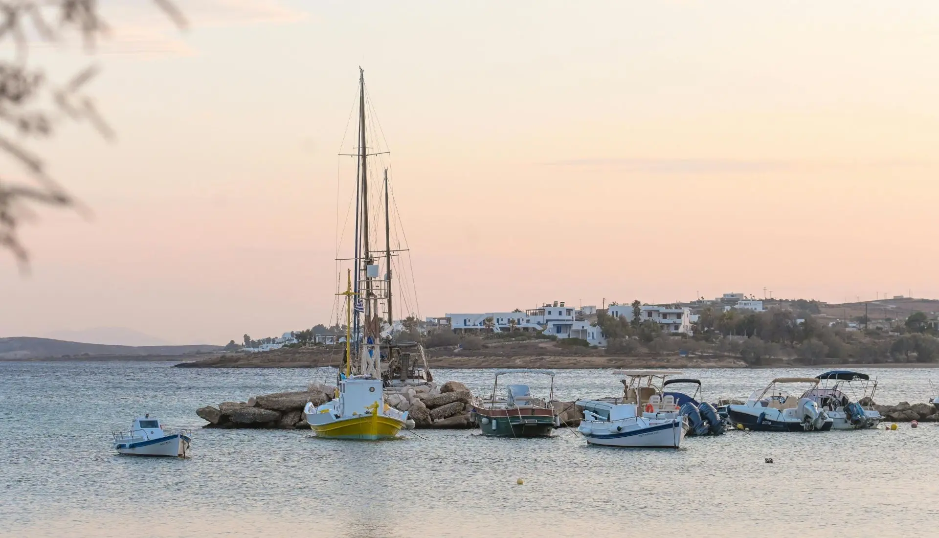 Paros Travel Guide Aliki
