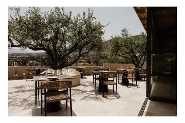Momi Slow Living Hotel outdoor restaurant terrace