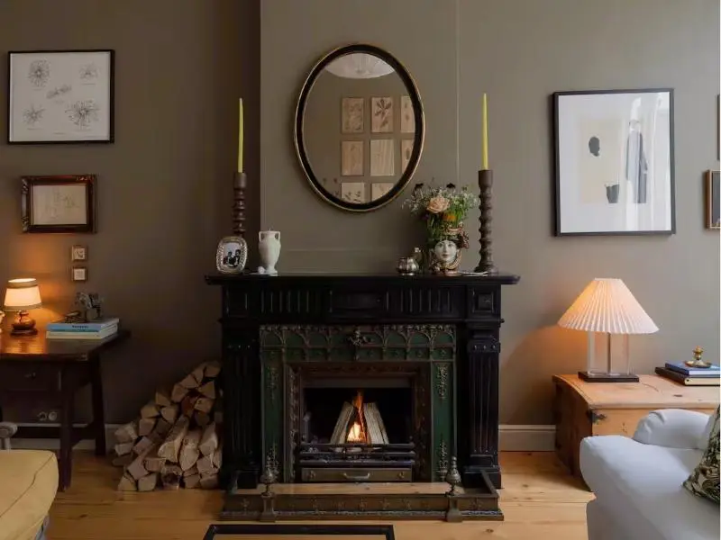 Iconic 1632 Canal House, Open Fireplace