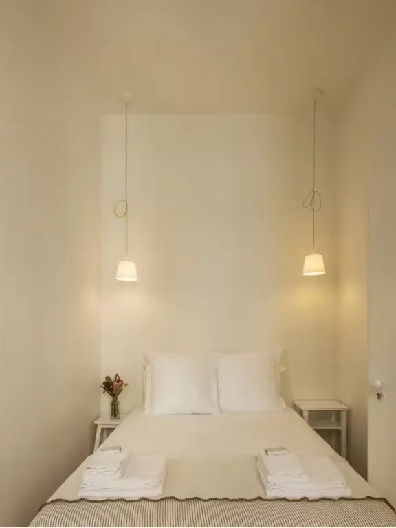 Old Casa Pessoa – Linden Trees Apartment, Bedroom, Vacation Rentals In Lisbon