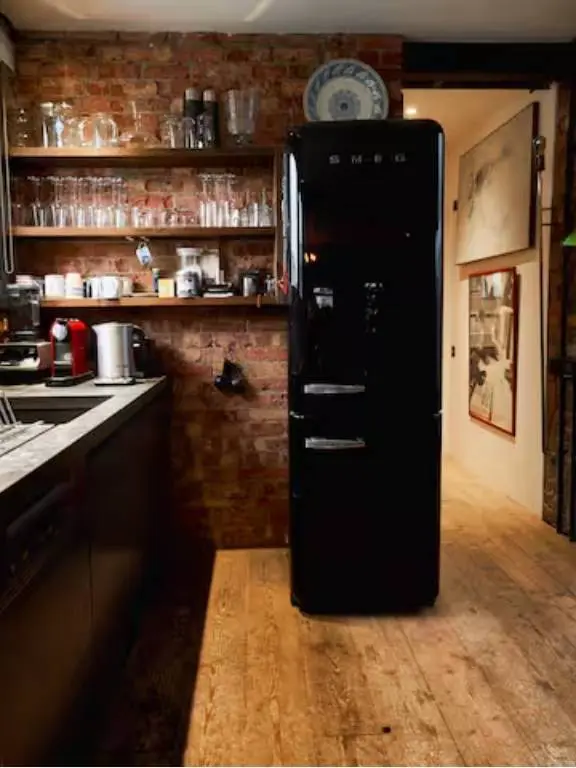 Soho Residence, Kitchen with exposed Brick, London 