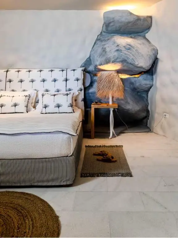 Best Airbnbs in Paros Petra Suite