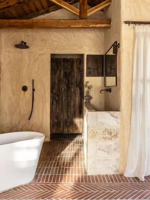 Amalen Upper Floor Suite stone bathroom