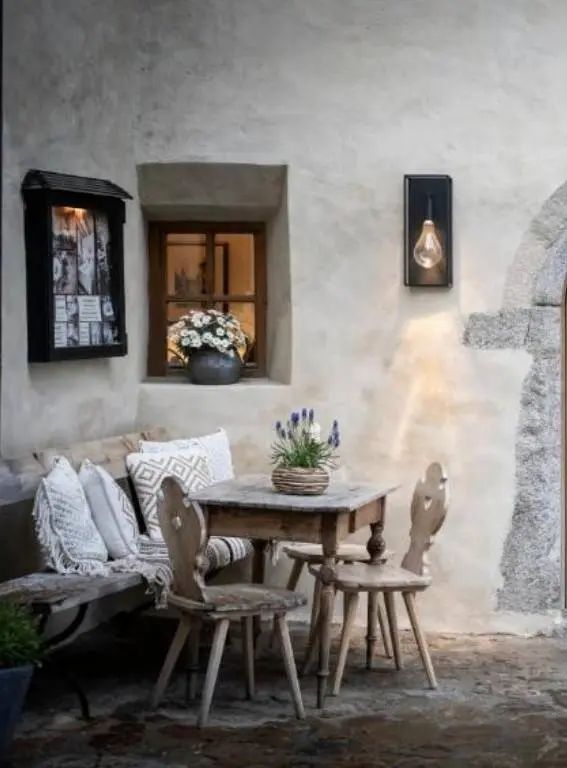 Hotels in the Italian Alps hotel ansitz steinbock