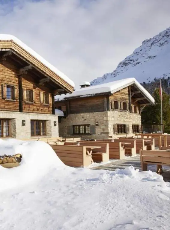 hotels in the Swiss Alps Berghuus Radons