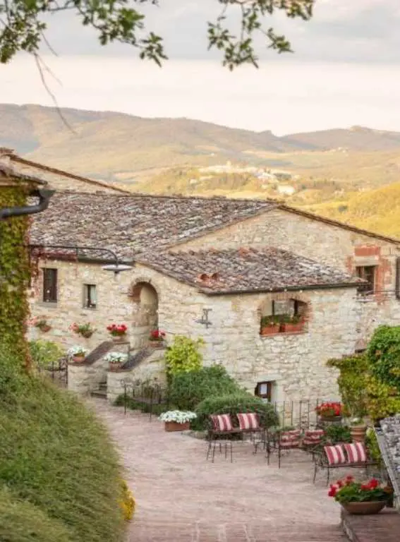 Wine Hotel Italy Borgo Vescine