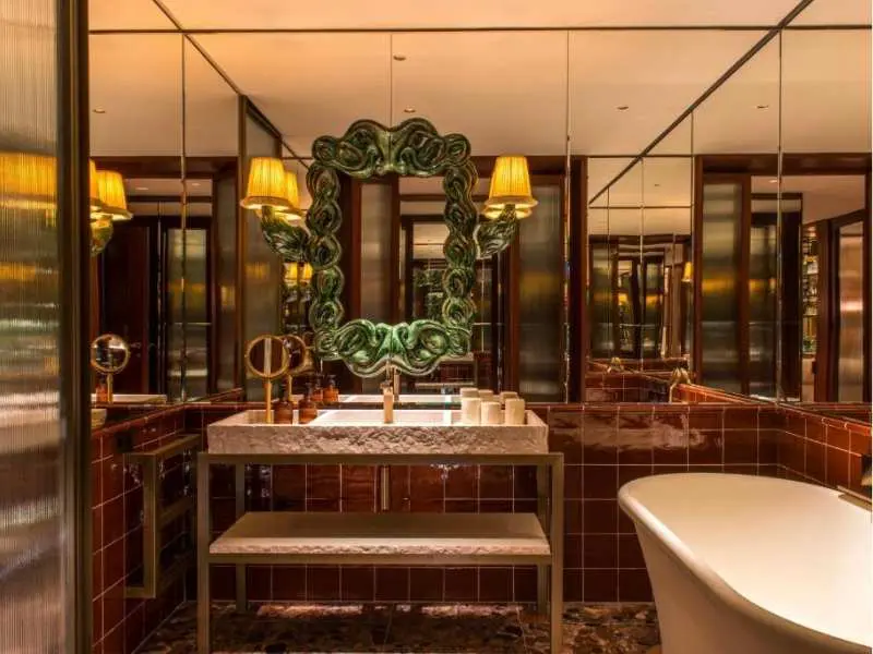 Bathroom at Brach Hotel, Boutique Hotels In Madrid