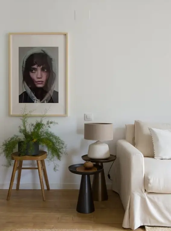 3D Apartment Downtown Anton Martin, Lounge with Artwork