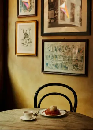 Cafe Boheme Interior 