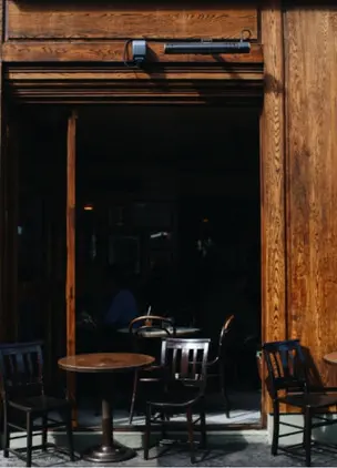 Cafe Boheme, Exterior 
