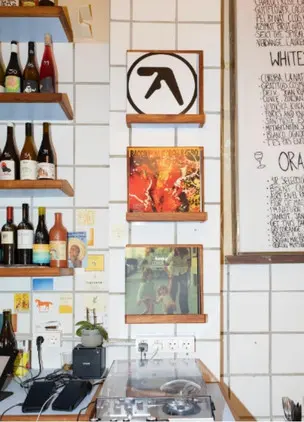 Masa, Records on the Wall, Madrid, Natural Wine Bars in Madrid