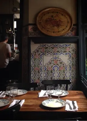 Taberna La Carmencita, Interior shot with tiles on walls, Madrid