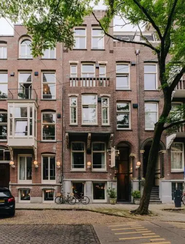 Charming brick hotel Amsterdam Museum Quarter Hotels