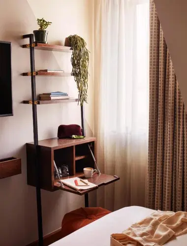 hotels-in-covent-garden-london-hoxton-holborn-01