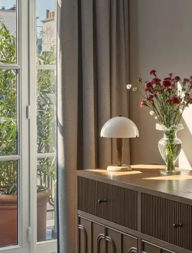 Miiro Le Grand Hôtel Cayré guest room in Paris Left Bank hotel