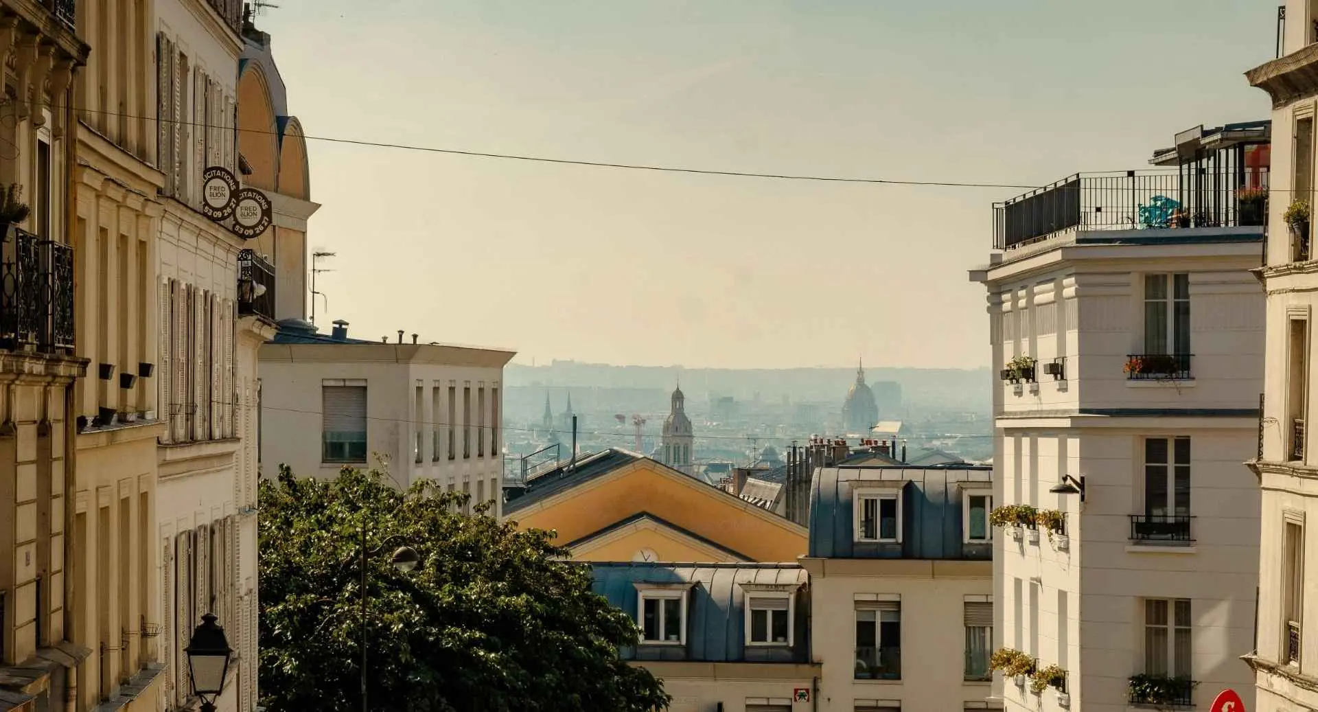 Pigalle Hotels Paris