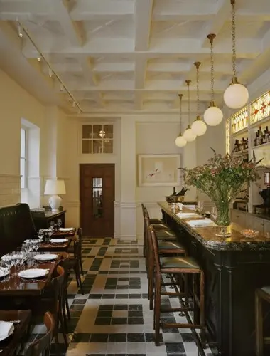 Château Voltaire restaurant and bar at a romantic hotel in Paris