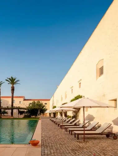 algarve-hotels-flattered-to-be-in-algarve-01