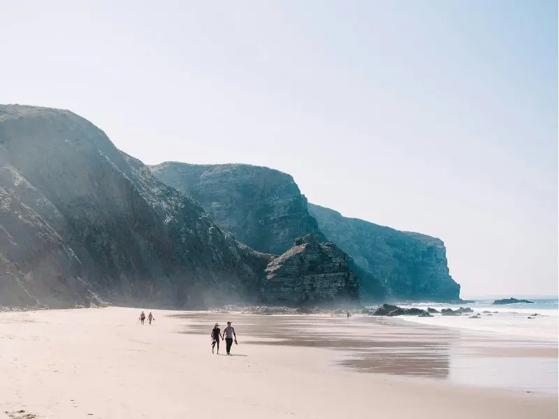beach-hotels-in-the-algarve-01
