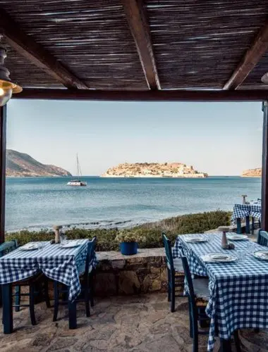 crete-hotels-phāea-blue-02