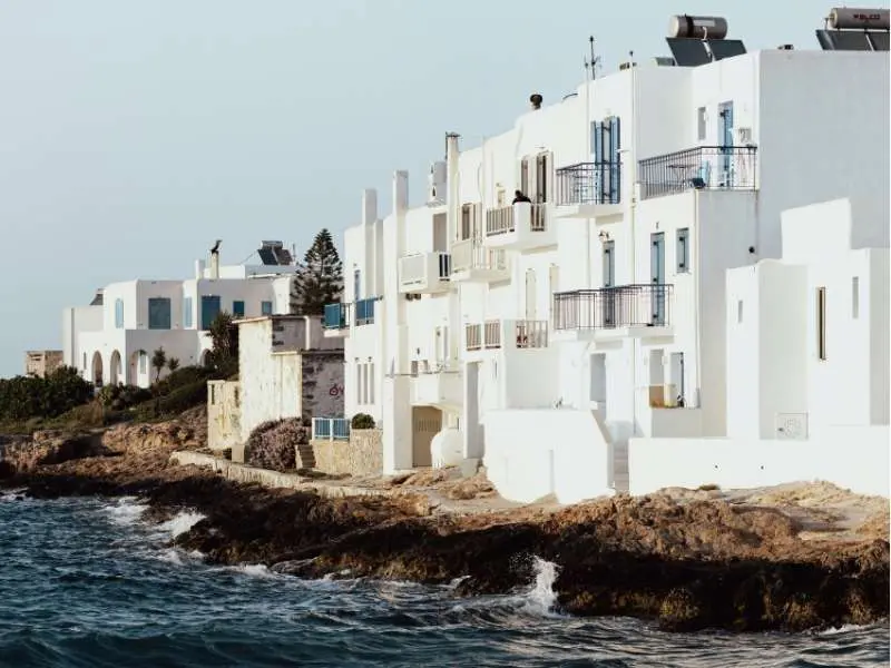 luxury-hotels-paros-01