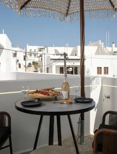 naxos-hotels-makava-suites-02