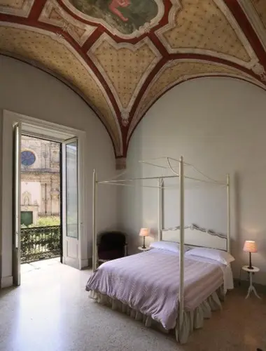 puglia-hotels-relais-monastero-santa-teresa-02