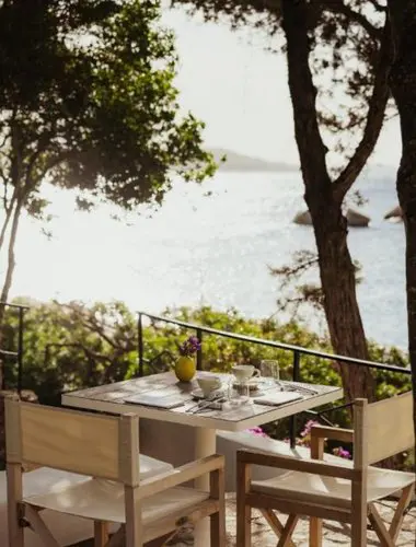 sardinia-hotels-la-piazza-hotel-porto-rafael-02