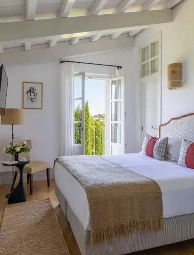 tuscany-hotels-locanda-rossa-01