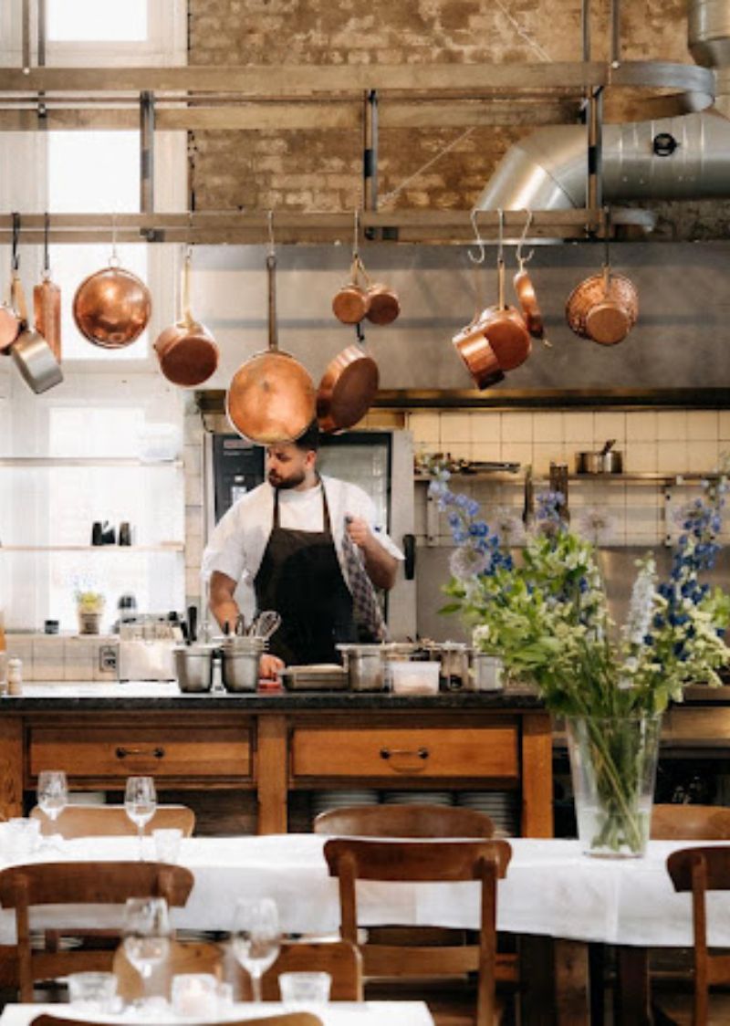 Amsterdam Travel Guide