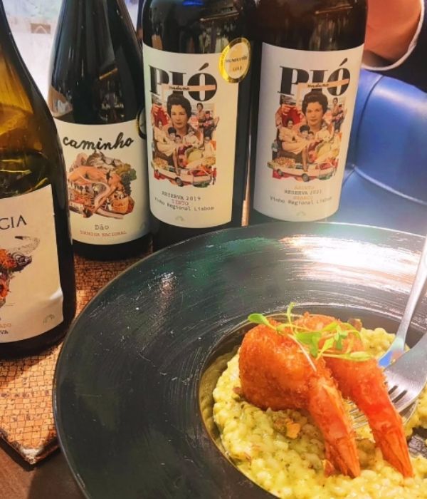 Central Portugal Travel Guide Cas'Amaro Wine Shop & Bar