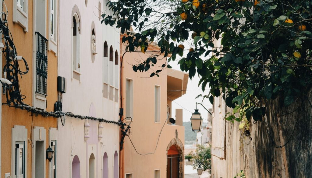 Algarve Travel Guide Silves