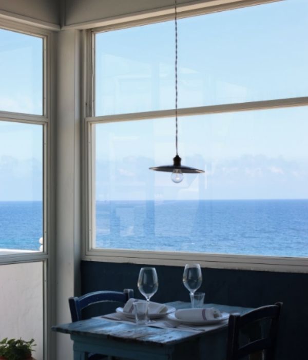 Puglia Travel Guide Taverna del Porto