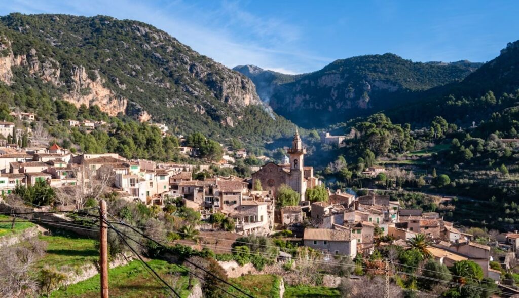 Mallorca Travel Guide Tramuntana Mountains