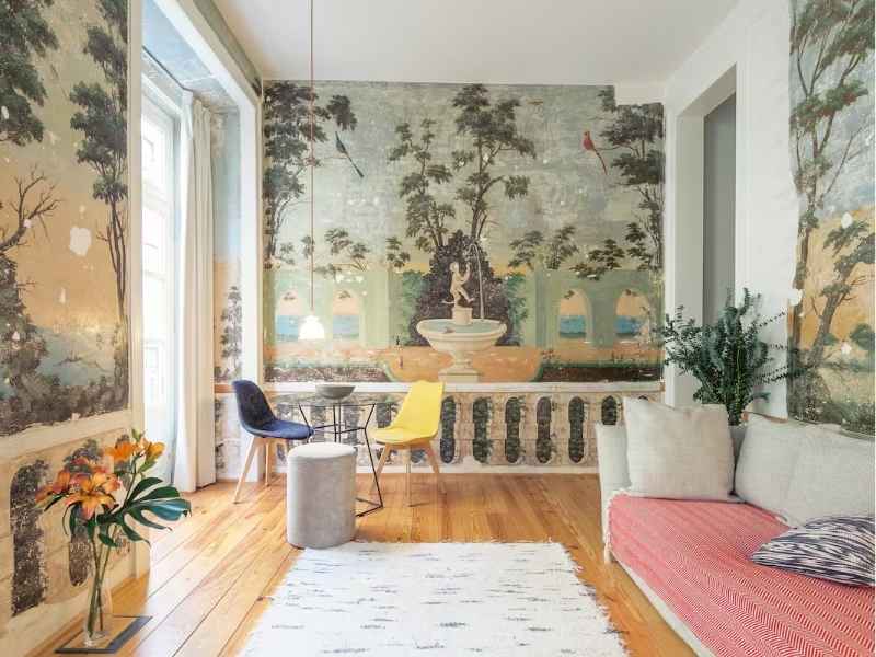 Best Vacation Rentals in Lisbon Antiga Casa Pessoa - The Fountain Fresco Apartment