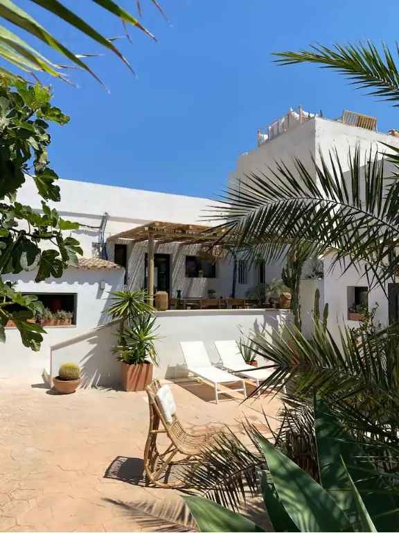 Best Vacation Rentals in Mallorca Can Yuca II – Bohemian beach villa in s'Amarador