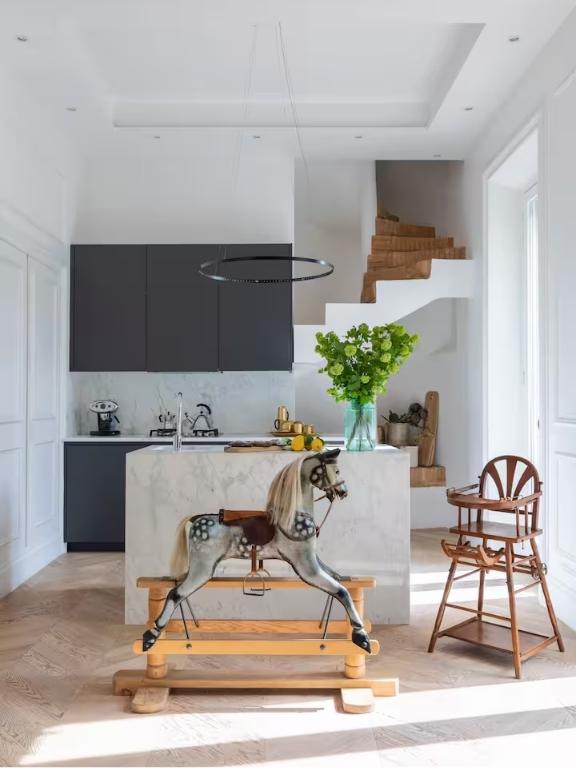 Best Airbnbs in Rome Casa Luce – Burghesius homes