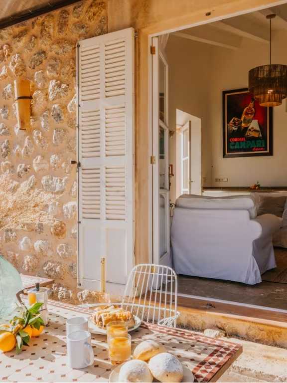 Best Vacation Rentals in Mallorca Charming and romantic cottage