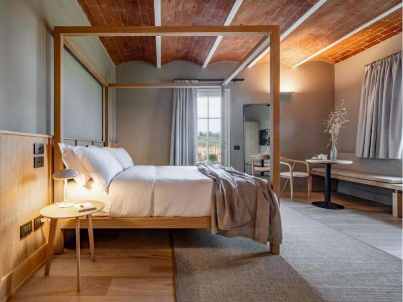 Affordable Hotels in Tuscany Colle Alberti Country House
