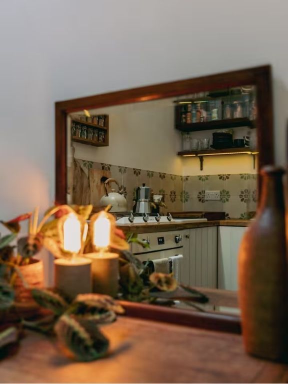 Best Airbnbs in London Cosy East London HideAway in the Heart of Clapton.