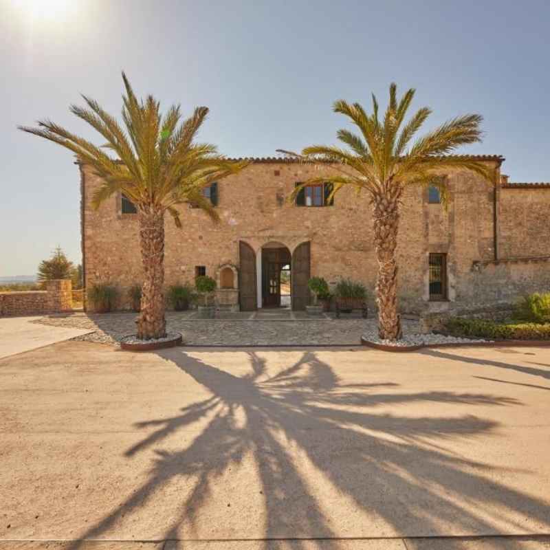 Affordable Hotels in Mallorca Hotel Rural Es Riquers