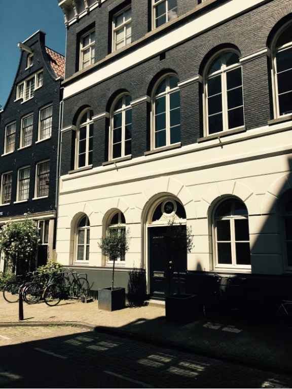 Best Airbnbs in Amsterdam Loft apartment in canal district