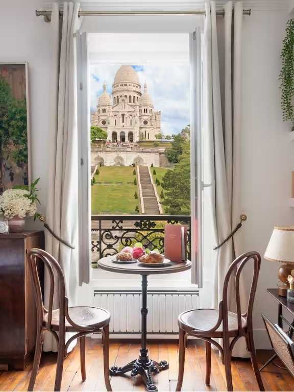 Best Vacation Rentals in Paris Magical view of Sacré-Cœur