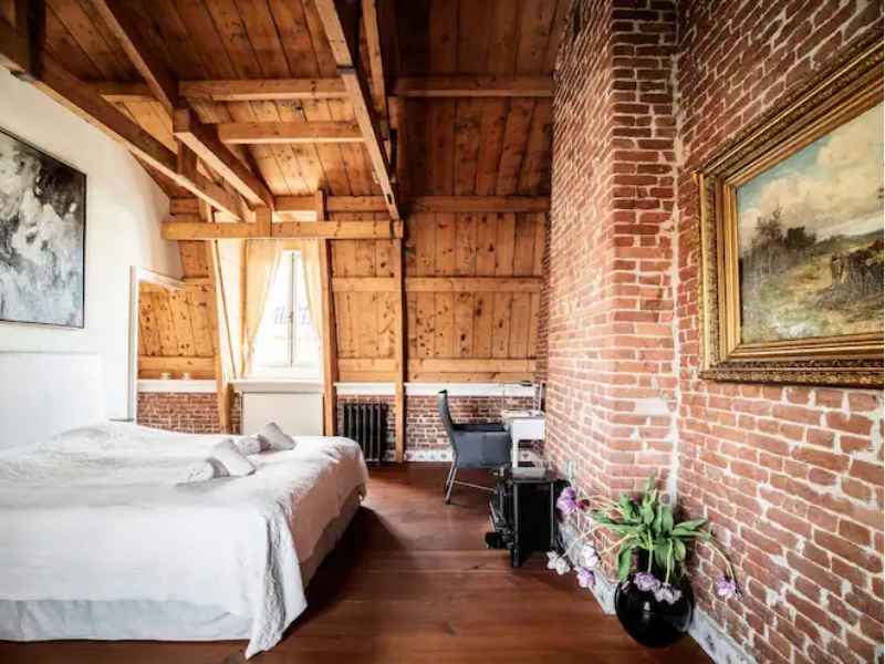 Best Airbnbs in Amsterdam Spectacular Loft - central & quiet!