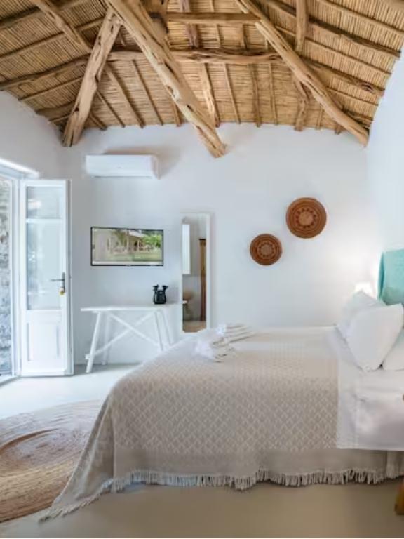 Best Airbnbs in Sardinia The Lemon House 